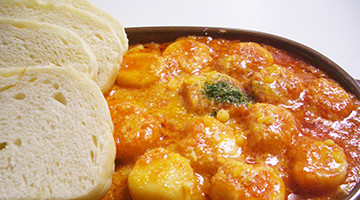 トマトとモッツァレラのニョッキ