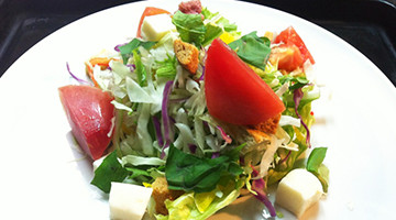 フレッシュトマトとバジルのイタリアーナ